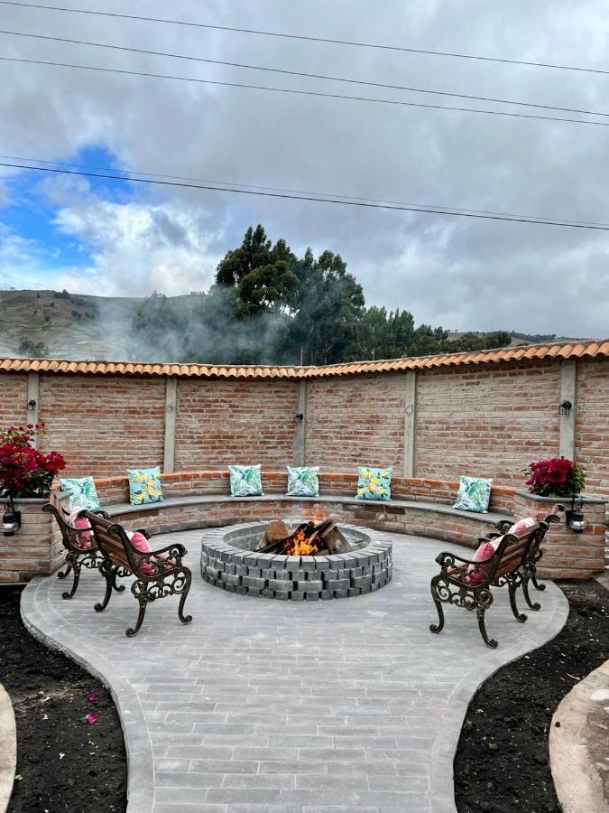 Hacienda Santa Ana Lodging Guamote Esterno foto